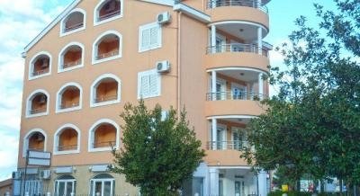 Ivo and Nada apartments, private accommodation in city Budva, Montenegro