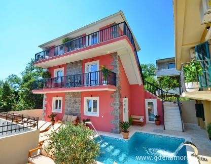Apartments LUX S1, private accommodation in city Tivat, Montenegro - Izgled kuće
