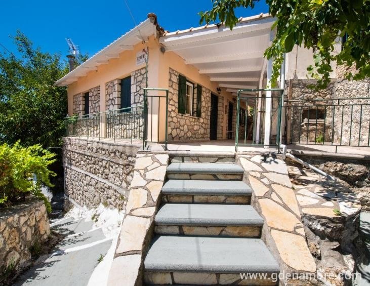 almond-tree-house-exanthia-lefkada-1