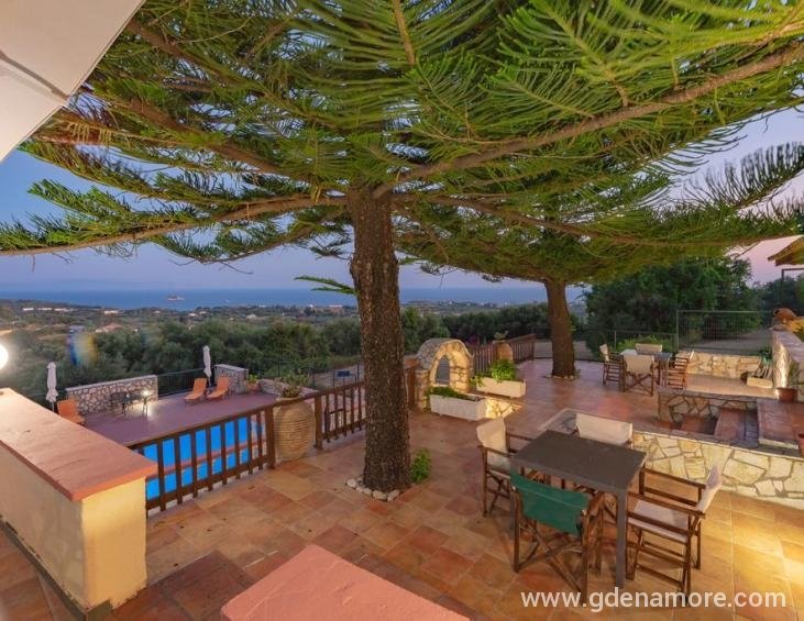 kefalonian-360-degrees-sunrise-apartments-svoronat