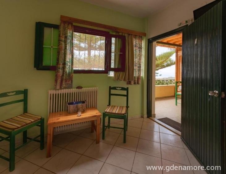 kefalonian-360-degrees-sunrise-apartments-svoronat