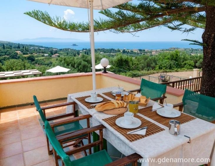kefalonian-360-degrees-sunrise-apartments-svoronat