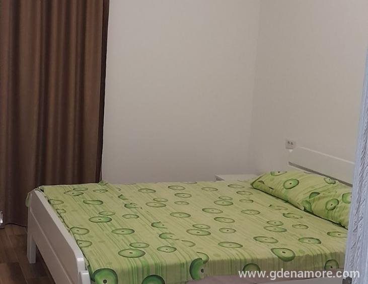 IMG-b39cd1d31d6d76ddd8717cd1e549b675-V