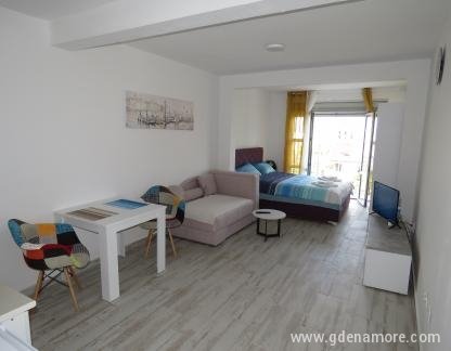 Bella apartments, private accommodation in city Bijela, Montenegro - IMG_4252
