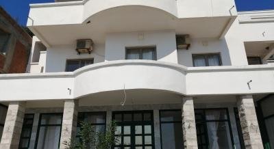 Apartmani Astra, private accommodation in city Ulcinj, Montenegro