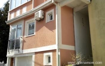 Apartmani Ivanovic, privatni smeštaj u mestu Sutomore, Crna Gora