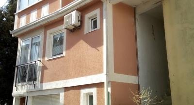 Apartmani Ivanovic, zasebne nastanitve v mestu Sutomore, Črna gora