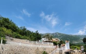 Ciao smettila, alloggi privati a Sutomore, Montenegro