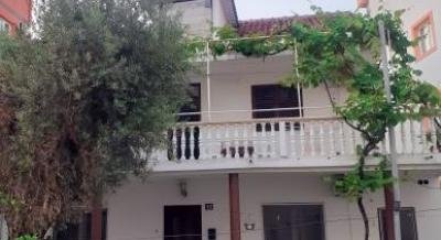 Klac apartmani , privatni smeštaj u mestu Budva, Crna Gora