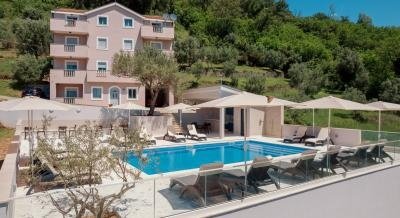 Apartments Vladana, private accommodation in city Bijela, Montenegro