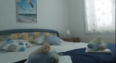 Apartments, Sucuraj, Hvar, private accommodation in city Sućuraj, Croatia