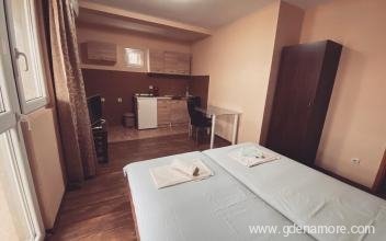 Apartmani i sobe- Grande Casa, privatni smeštaj u mestu Šušanj, Crna Gora