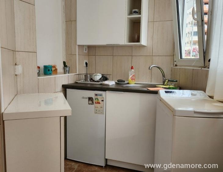 IMG-baeb32d38f779de21db5cc39b7d10fc2-V