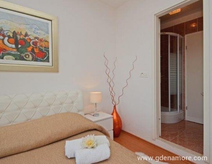 villa-mery-bedroom2-07