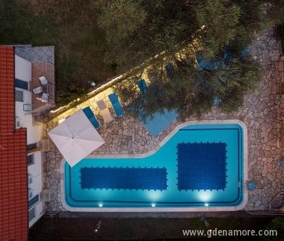 Villa Mía, alojamiento privado en Bijela, Montenegro