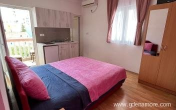 Apartamentos en Vasiljevic, alojamiento privado en Igalo, Montenegro