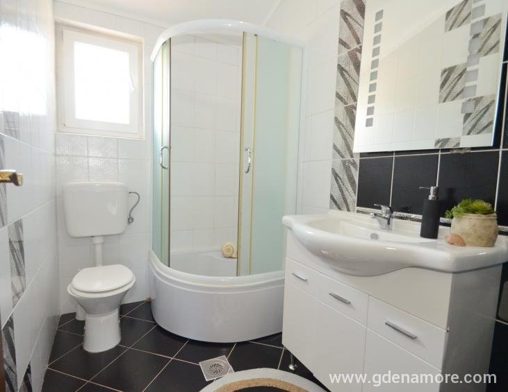 Apartman I-kupatilo