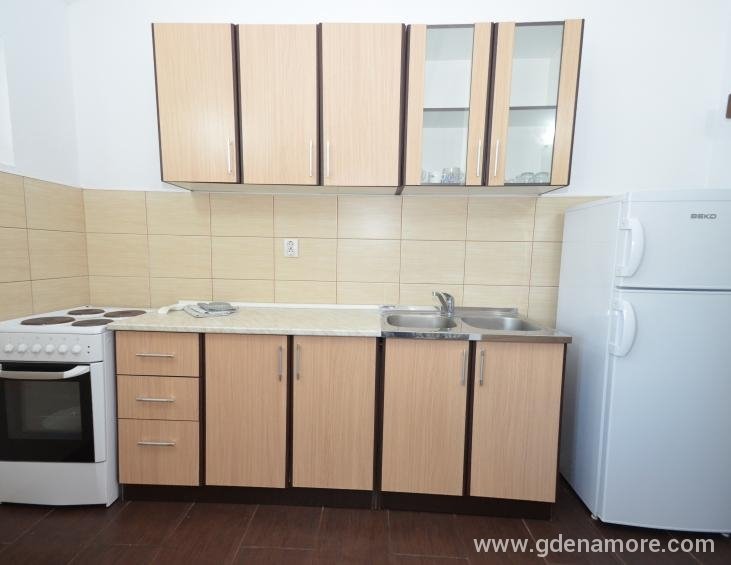 Apartman II-kuhinja