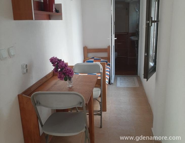mali apartman