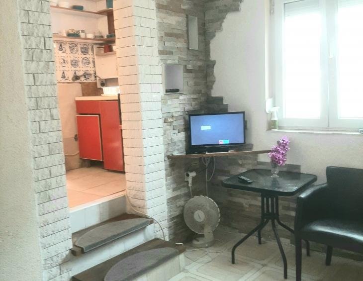 Mali apartman