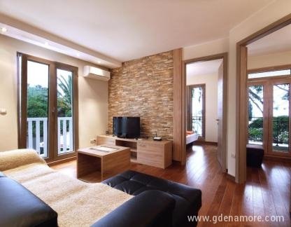 Appartment Dangubic, private accommodation in city Petrovac, Montenegro - 33746450