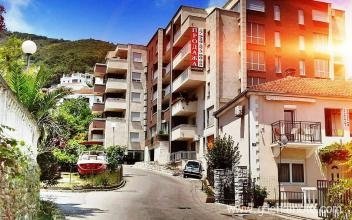 Апартамент в град Будва , частни квартири в града Budva, Черна Гора