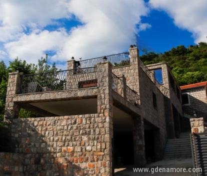 Apartmaji Lav, zasebne nastanitve v mestu Luštica, Črna gora