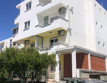 apartmani Pericic NEW HOUSE, ενοικιαζόμενα δωμάτια στο μέρος Sutomore, Montenegro - IMG_3735