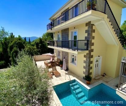Apartments LUX S1, private accommodation in city Tivat, Montenegro