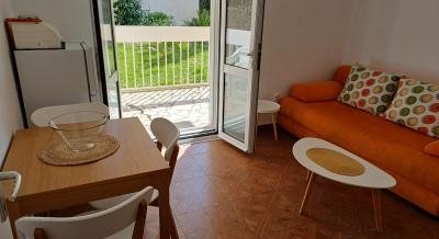 Wohnung in Savina, Herceg Novi, Privatunterkunft im Ort Herceg Novi, Montenegro