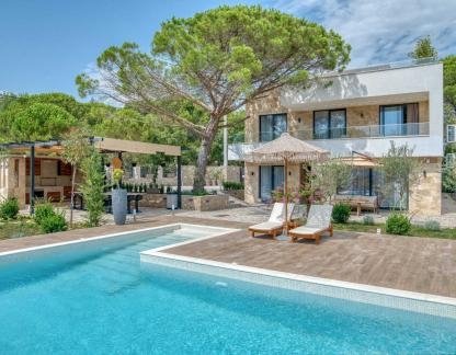 VILLA AMPHORE, logement privé à Zagora, Mont&eacute;n&eacute;gro - viber_slika_2024-08-05_22-17-22-255