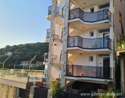 Apartmani Mekić, zasebne nastanitve v mestu Utjeha, Črna gora - 56543721-ba87-4e3d-9f31-f3b7975dabf4