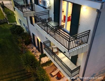 TM apartmani, Magán szállás a községben Bijela, Montenegr&oacute; - Kuca - 0
