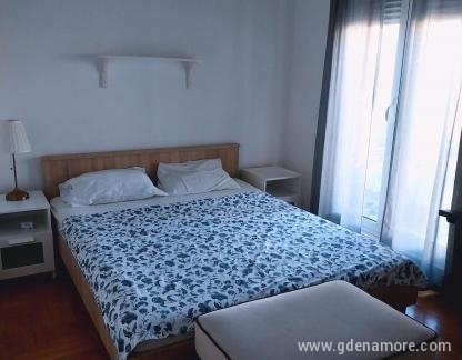 Apartman Chlo&eacute;, Privatunterkunft im Ort Budva, Montenegro - 1000155994.heic