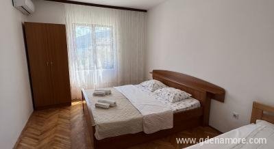 APARTMANI SAMARDŽIĆ, Magán szállás a községben Igalo, Montenegró