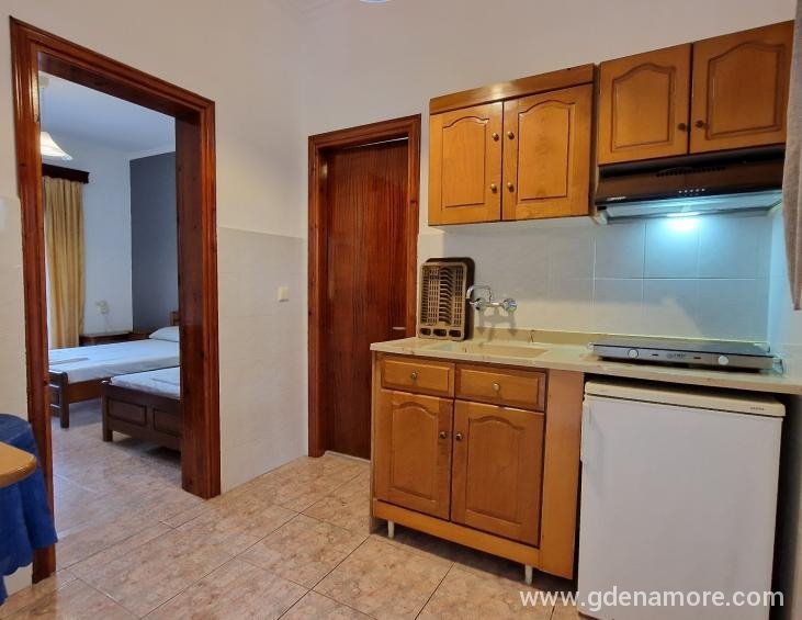 APARTMENT KITCHEN