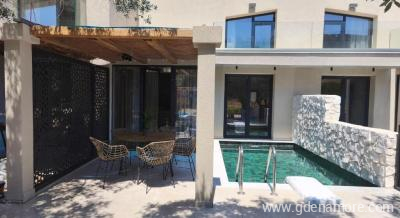 Elaida Bungal&oacute;k, Mag&aacute;n sz&aacute;ll&aacute;s a k&ouml;zs&eacute;gben Skala Prinos, G&ouml;r&ouml;gorsz&aacute;g