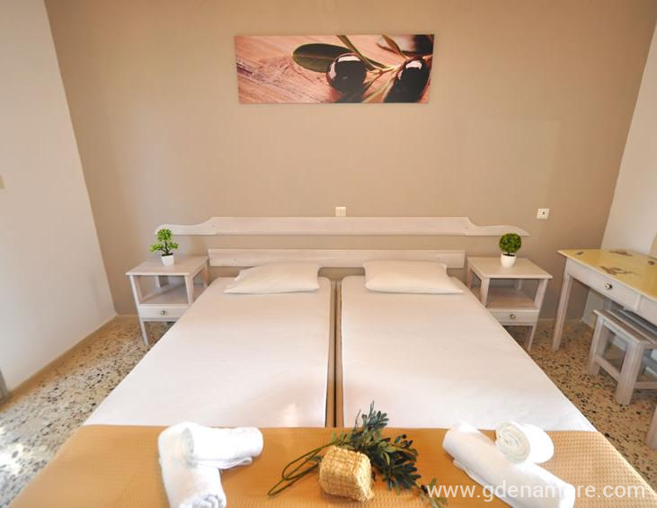 ermioni-fresh-villa-trypiti-thassos-old-house-2-be