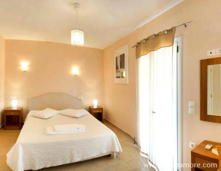 heliotropia-houses-vasiliki-lefkada-bungalow-7