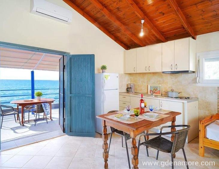 kaliva-avgoustos-studio-skala-kallirachi-thassos-4