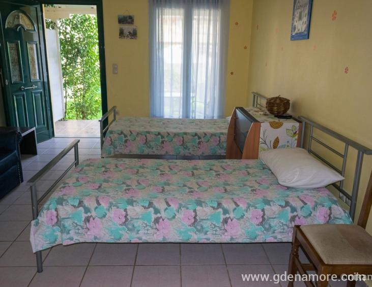 ladina-villa-kariotes-lefkada-61