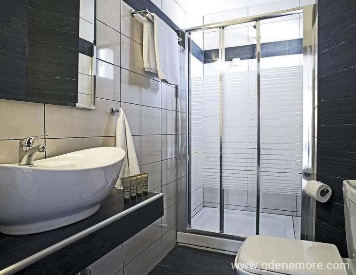 stratos-hotel-afytos-kassandra-family-suite-12