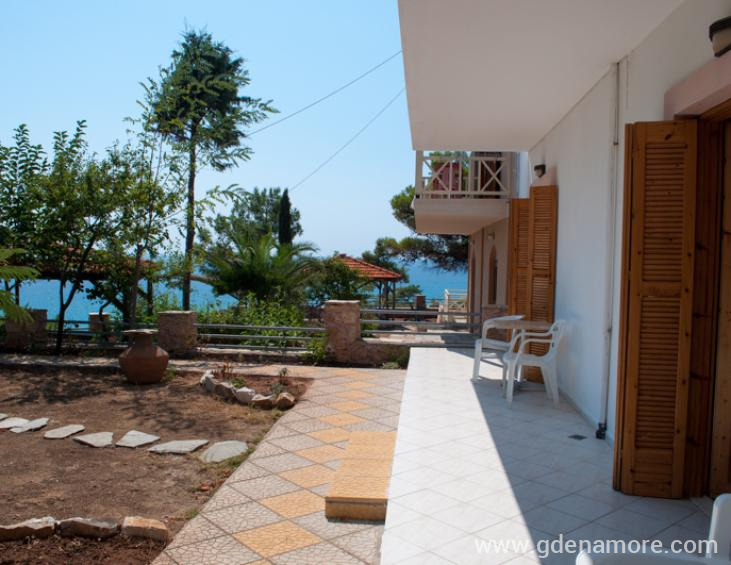 thanasis-studios-trypiti-thassos-2