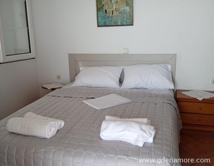 tsiggos-villa-vrahos-epirus-3