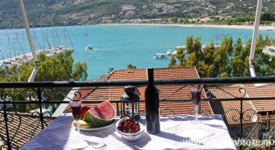 Vasiliki Blue Studios, Mag&aacute;n sz&aacute;ll&aacute;s a k&ouml;zs&eacute;gben Vasiliki, G&ouml;r&ouml;gorsz&aacute;g