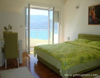 Apartmani Ota, , ενοικιαζόμενα δωμάτια στο μέρος Igalo, Montenegro