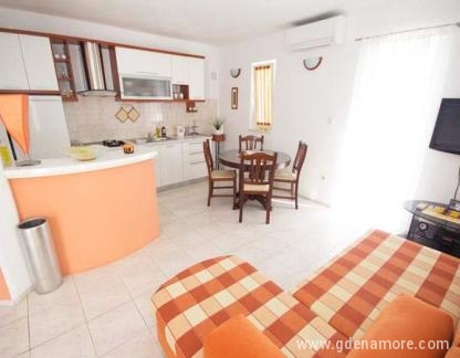 Apartments Kozlica Sevid, , private accommodation in city Trogir, Croatia - Apartmani A2+2