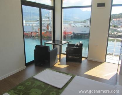 Vila Tajna, , alojamiento privado en Tivat, Montenegro