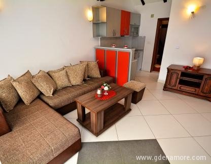 Cattaroom Apartments, privatni smeštaj u mestu Donji Stoliv, Crna Gora