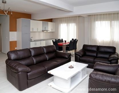 Apartmani MEB, Privatunterkunft im Ort Dobre Vode, Montenegro